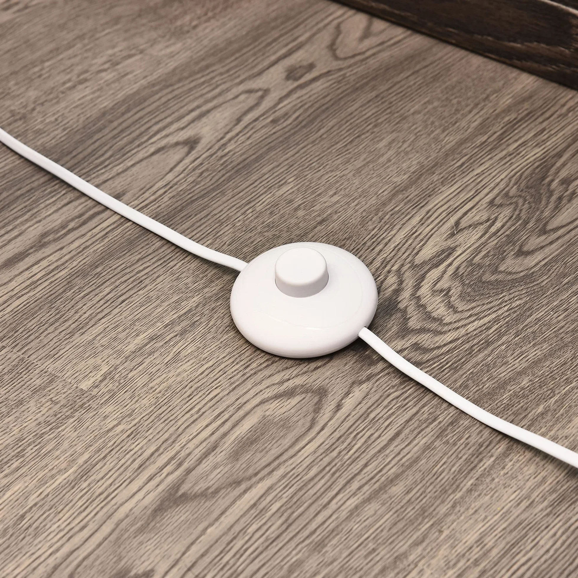 HOMCOM Lámpara de Pie Moderna 120 cm Blanco E27 Acero Inoxidable Bajo Consumo