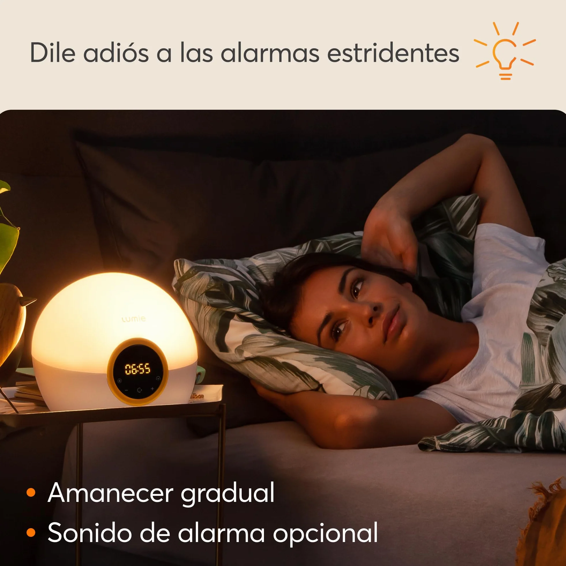 Lumie NBCKE-2000 Bodyclock Rise 100 Despertador de Luz LED, Simulación de la Salida y la Puesta del Sol, Pitido de Alarma Opcional, Blanco