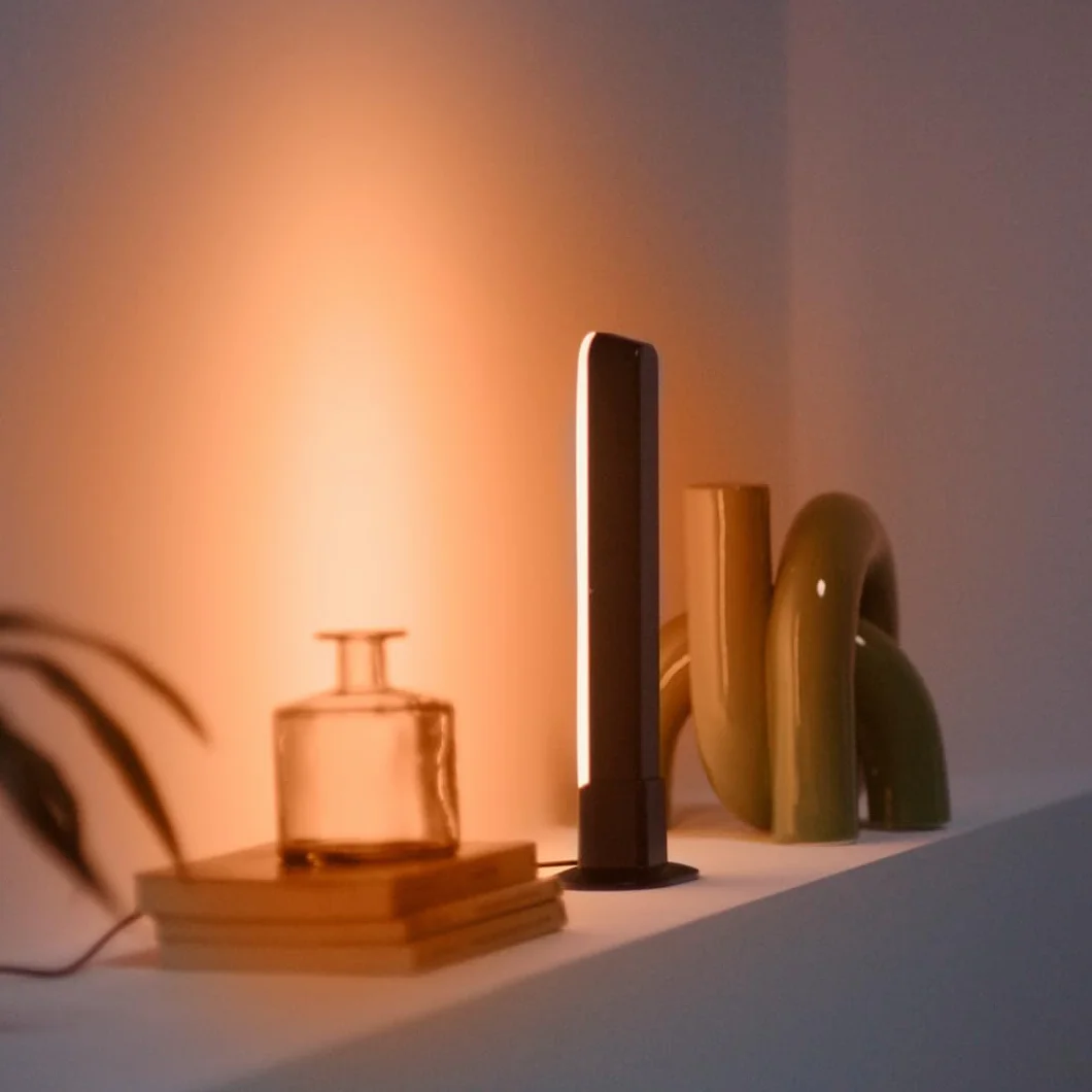 WiZ Barras de Luz Gradient RGBIC WiFi Control App Voz Google Home Alexa HomeKit